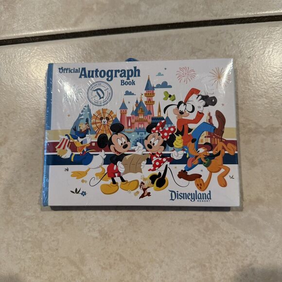 Disney Parks Autograph Book Official Disneyland Mickey & Friends White SEALED - Picture 1 of 2